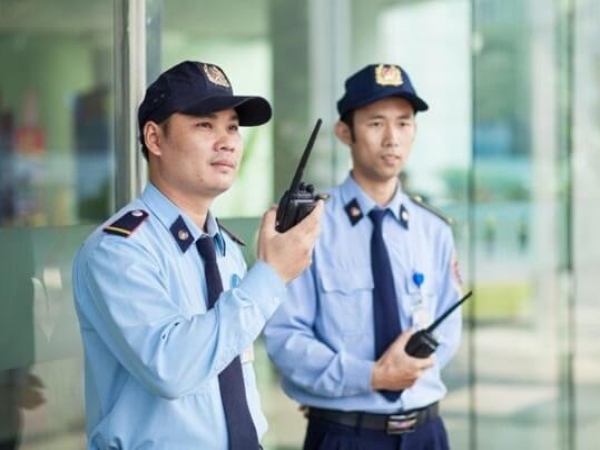 Những công cụ hỗ trợ cho nhân viên bảo vệ khi làm việc